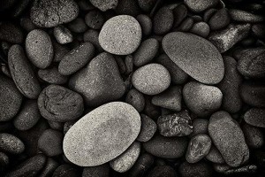 dark_rocks_1